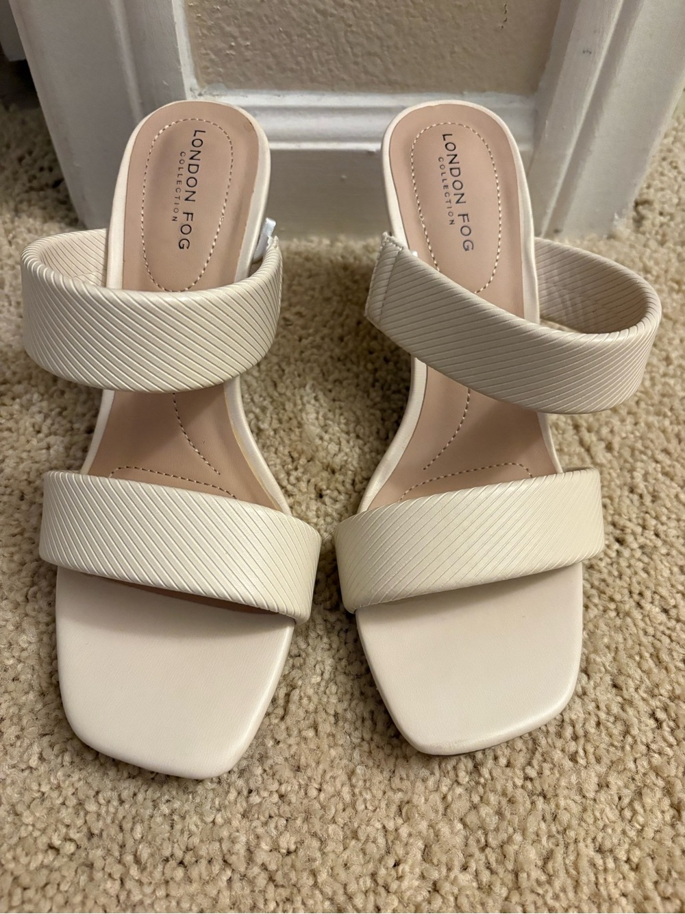 London Fog Cream Double Band Square Toe Slide Mules